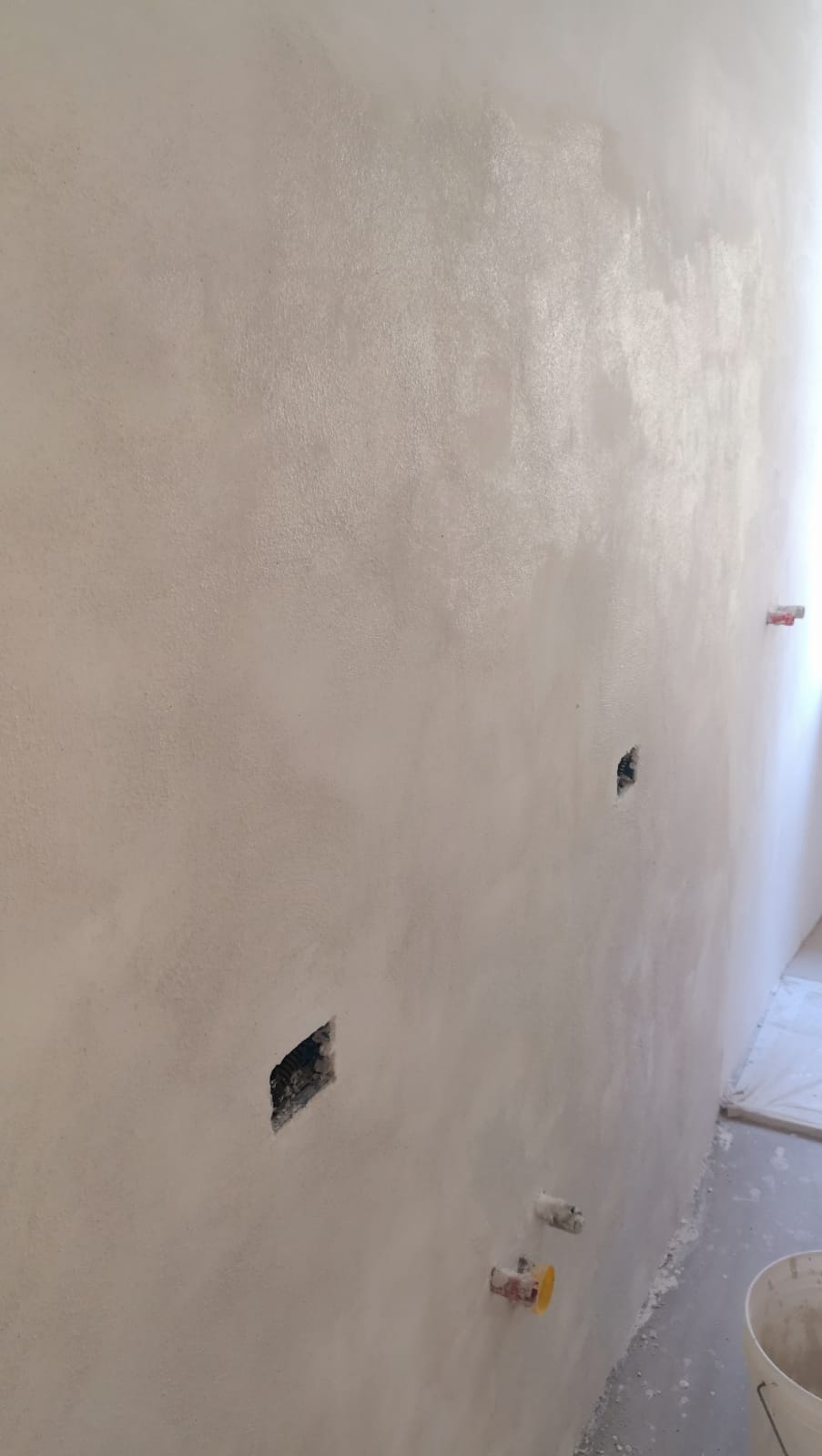 RIVESTIMENTO IN CALCE