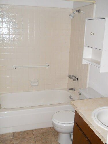 Our spacious bathrooms, Carmelita Apartments, Sierra Vista, AZ