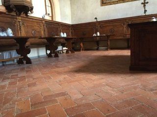 Interno chiesa 2