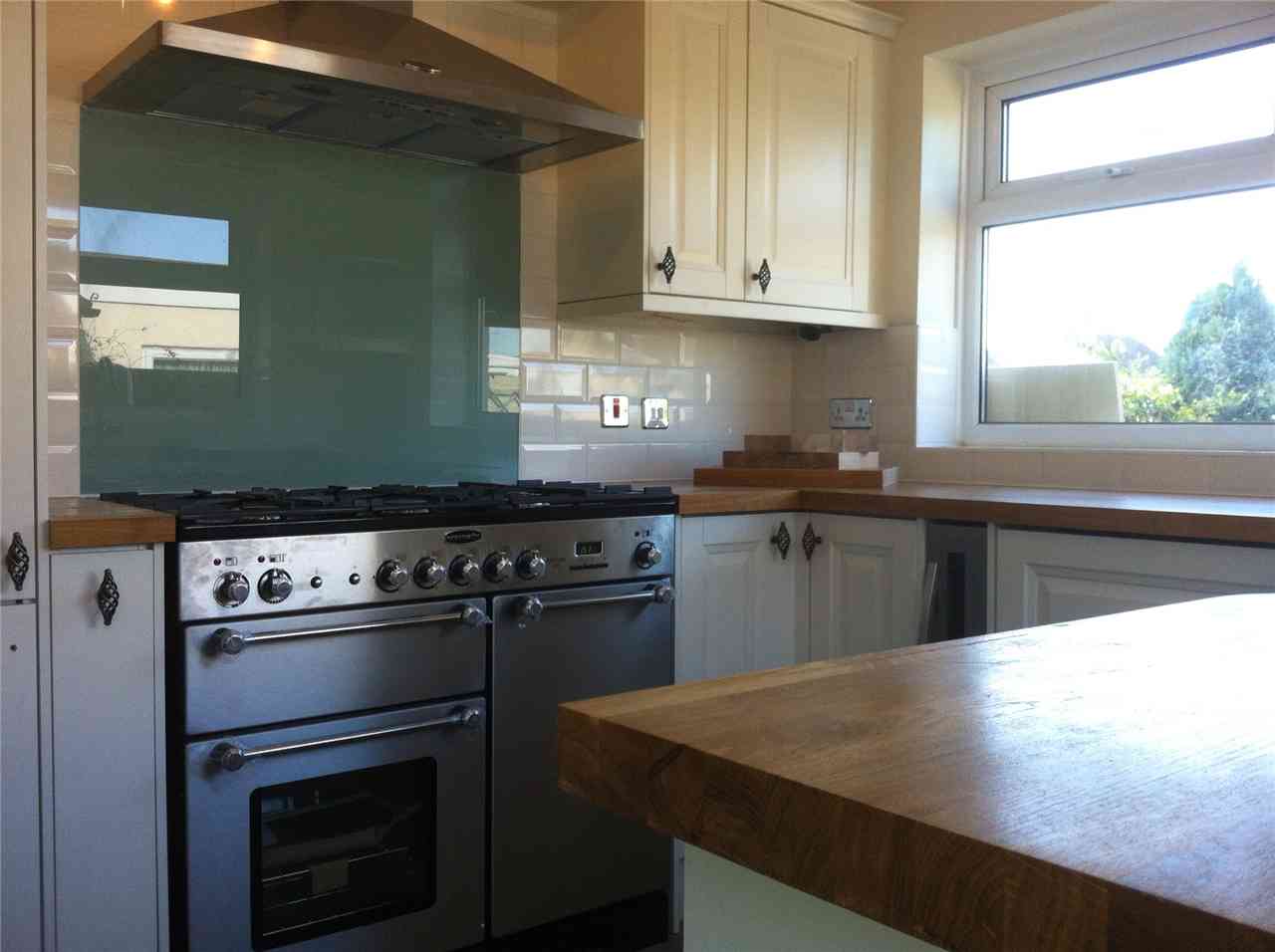 kitchen refurbishment project 15