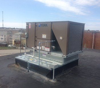 Rooftop HVAC - HVAC/R Installation in Swansea, MA Rooftop HVAC - HVAC/R Installation in Swansea, MA