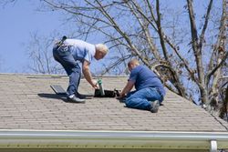 Roofers doing an installation in Mountain Home, AR