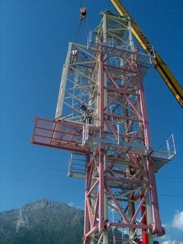 PREMONTAGGIO-DI-CARPENTERIA