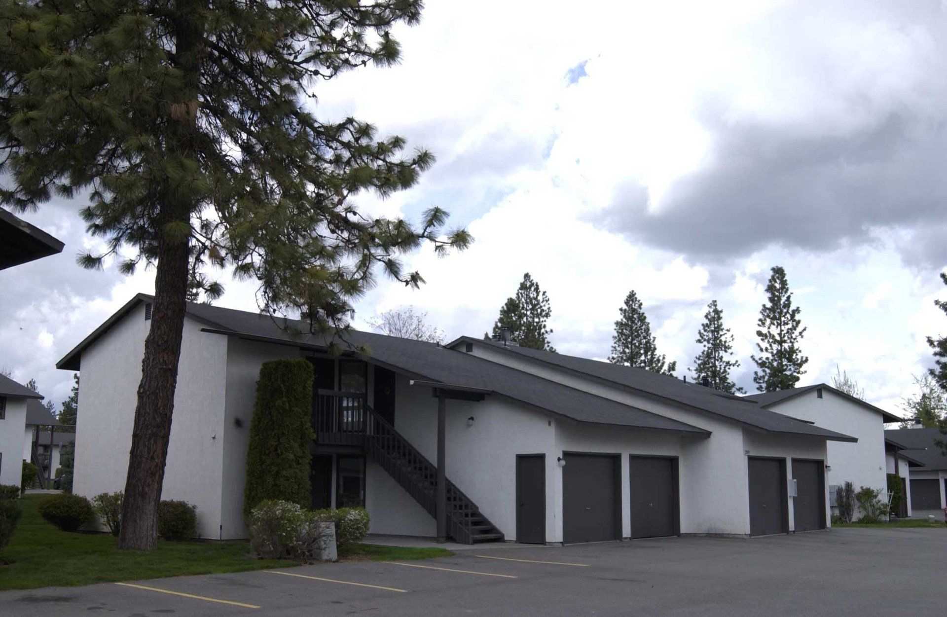 Rockcliffe Apartments