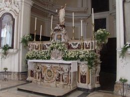 allestimento altare allestimento altare