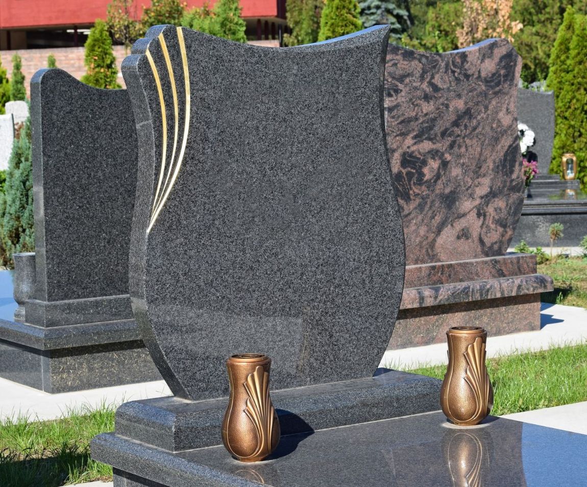 realizzazioni di arte funeraria