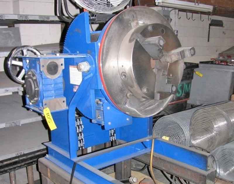 1504 Welding Positioner in Production