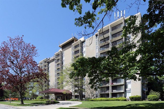 Portage Trail East Apartment