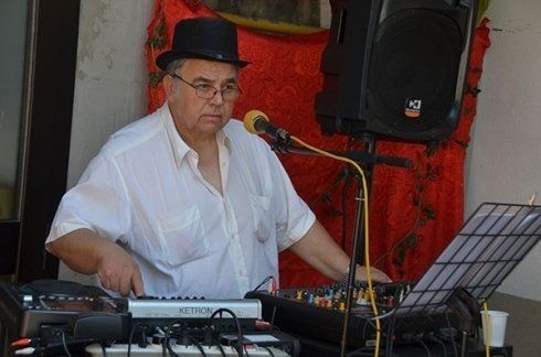 Musicoterapia in casa per terza età