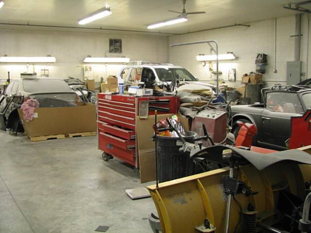 Cars in a shop - Auto body shop in Springfield, MA