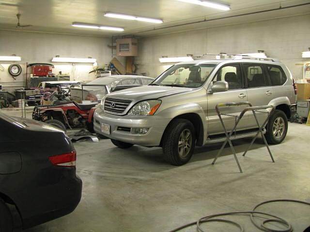 Cars in a shop - Auto body shop in Springfield, MA