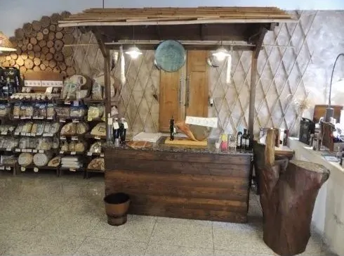 punto vendita di specialità gastronomiche della Sardegna