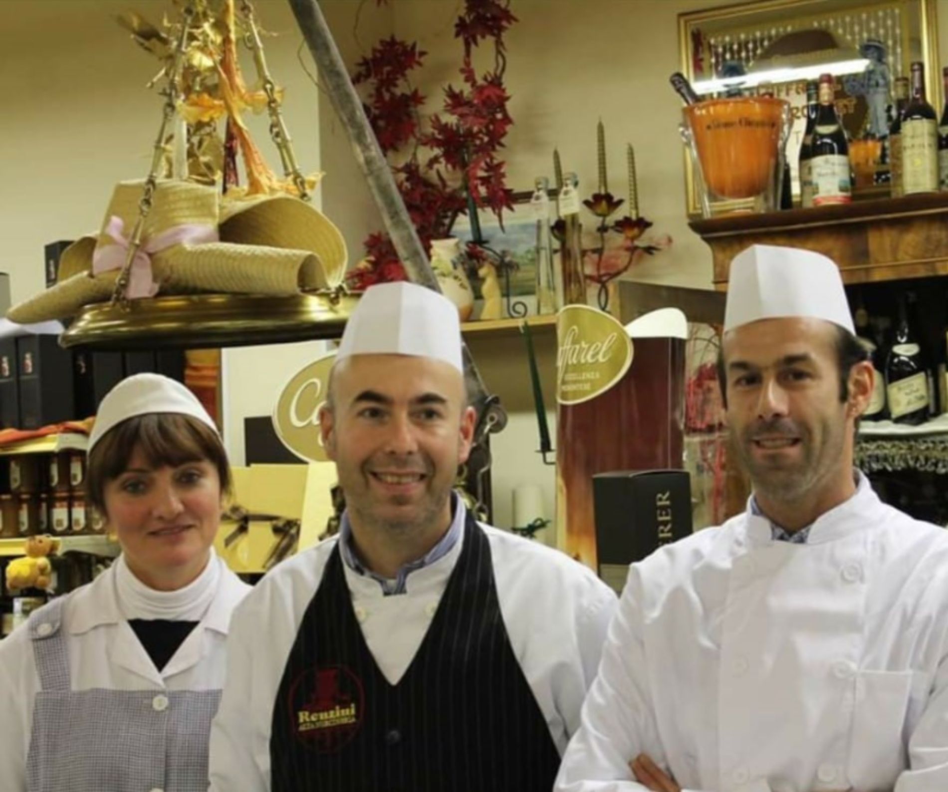 staff della cucina del ristorante