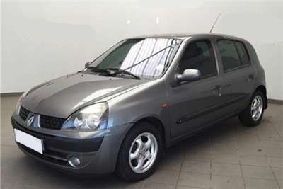 renault clio 2