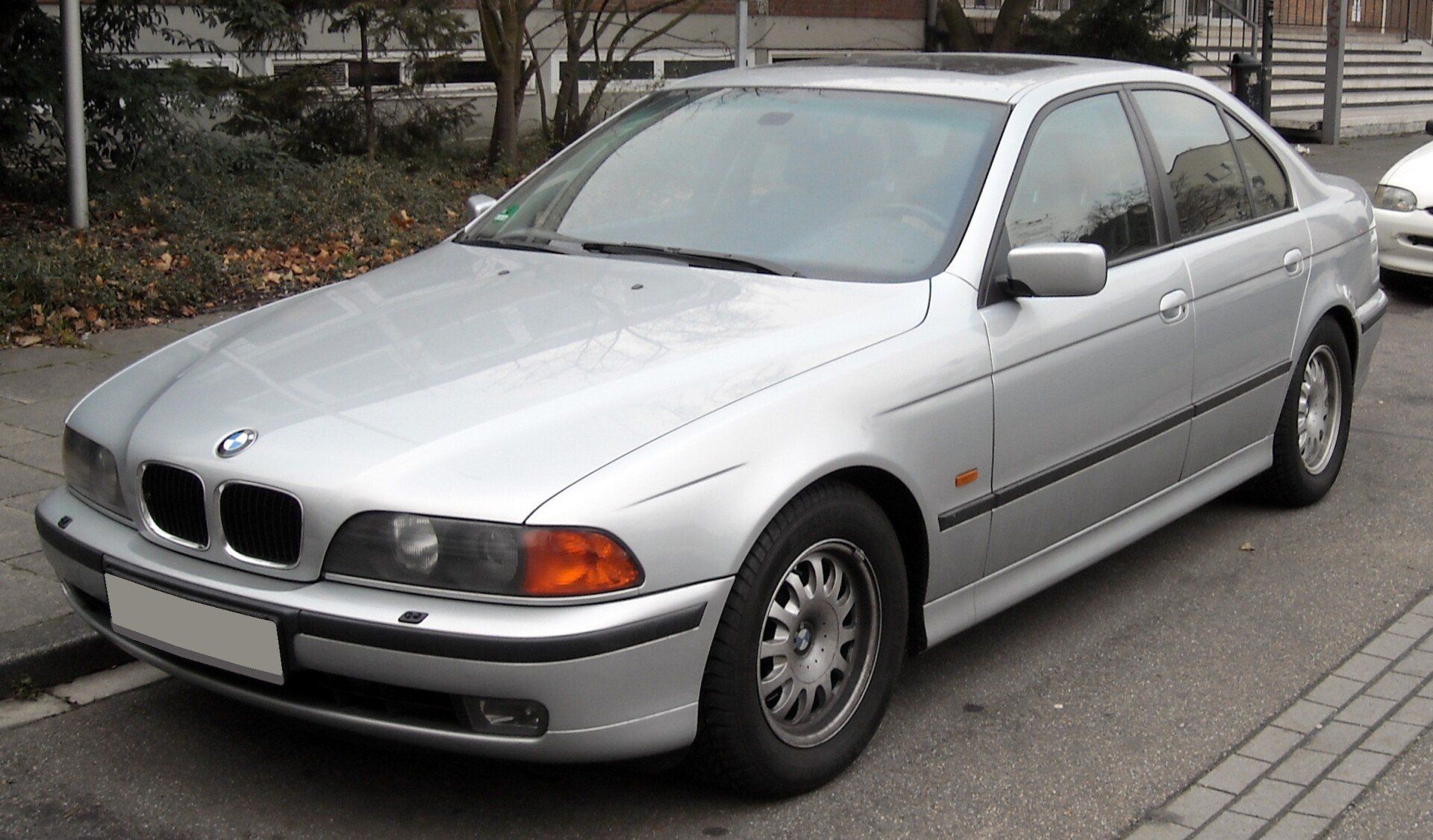bmw 5 e39