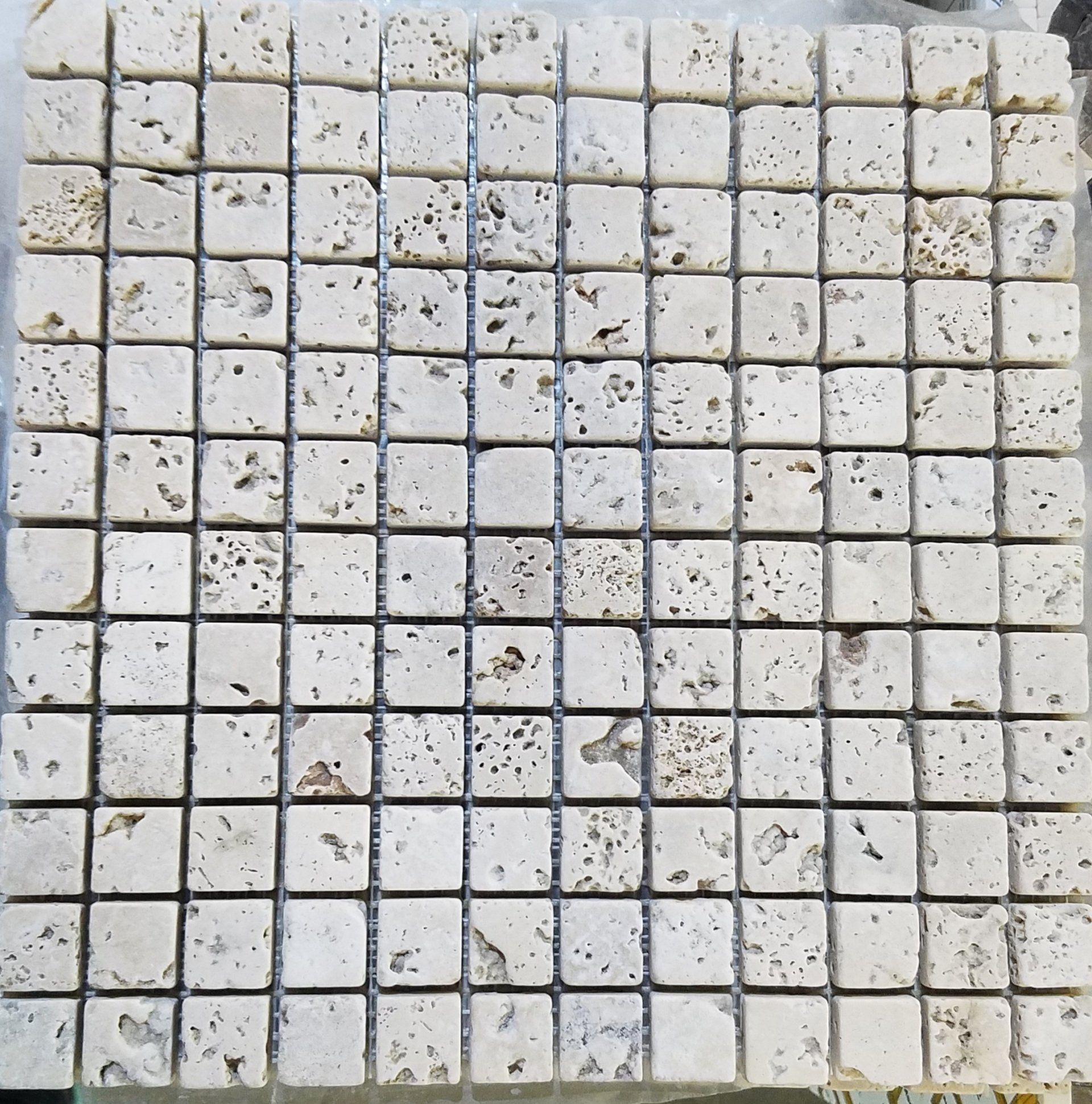 Light Travertine Tumbled