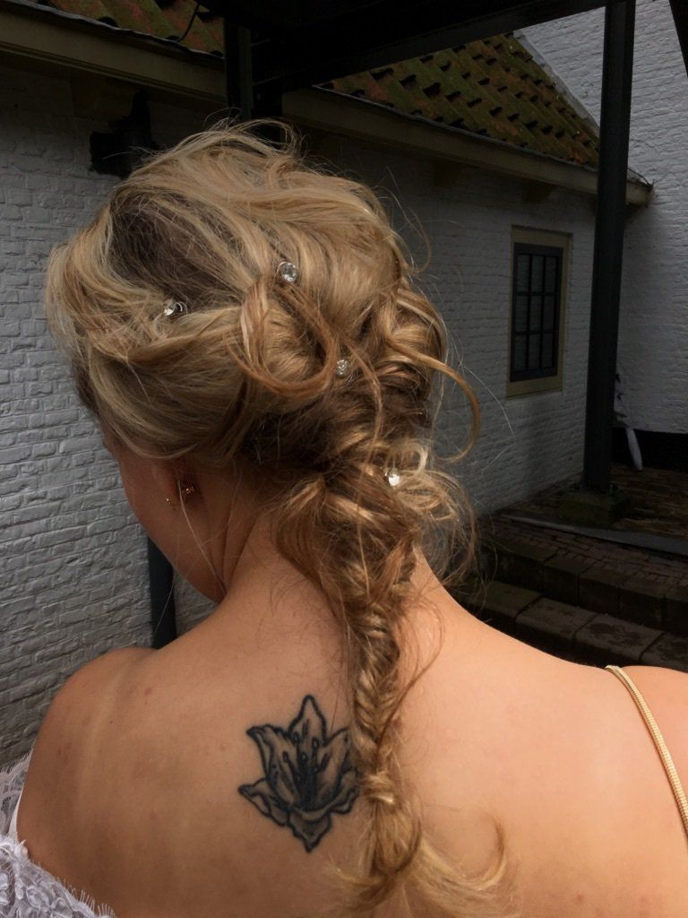Bruidskapsels Hoogvliet Claudiashaarenyoga Thuisbruidskapsels