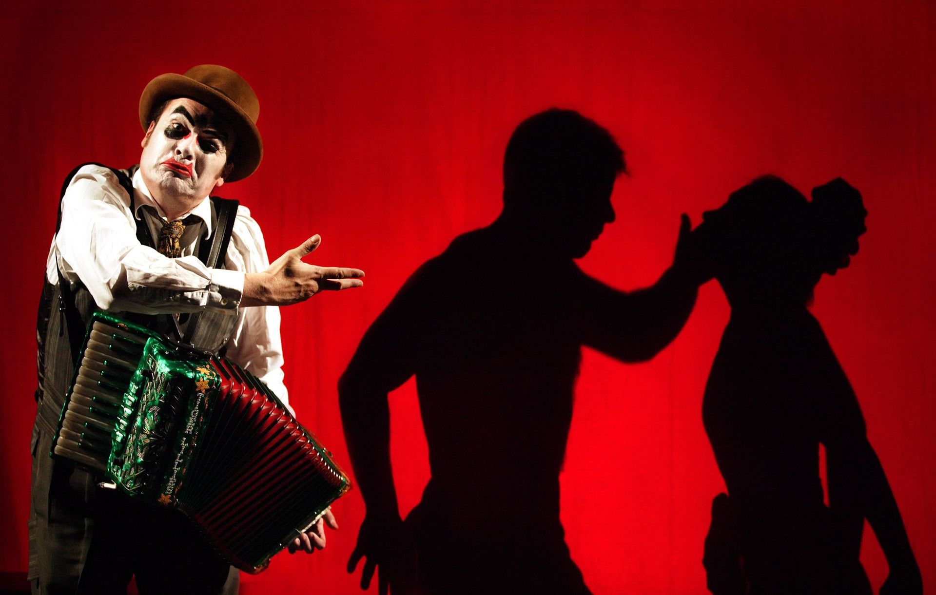 Sebastiano Toma, sebastiano productions, Tiger Lillies Circus,contemporary circus, zeitgenössischer Zirkus, circo contemporaneo, Aureila Thiérree, Victoria Chaplin,