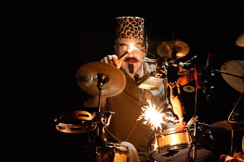 Sebastiano Toma, sebastiano productions, Tiger Lillies Circus,contemporary circus, zeitgenössischer Zirkus, circo contemporaneo, Aureila Thiérree, 