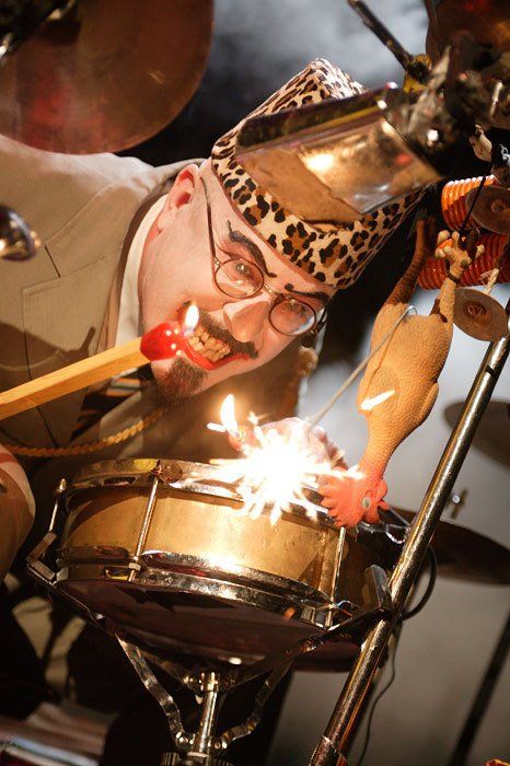 Sebastiano Toma, sebastiano productions, Tiger Lillies Circus,contemporary circus, zeitgenössischer Zirkus, circo contemporaneo, Aureila Thiérree, 