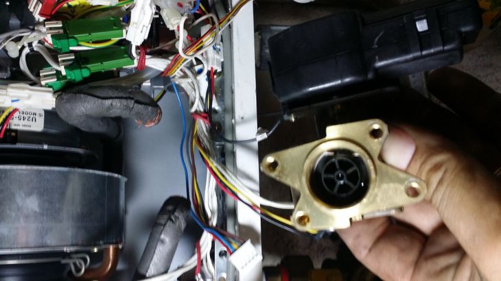 Gas Tankless hot water heater