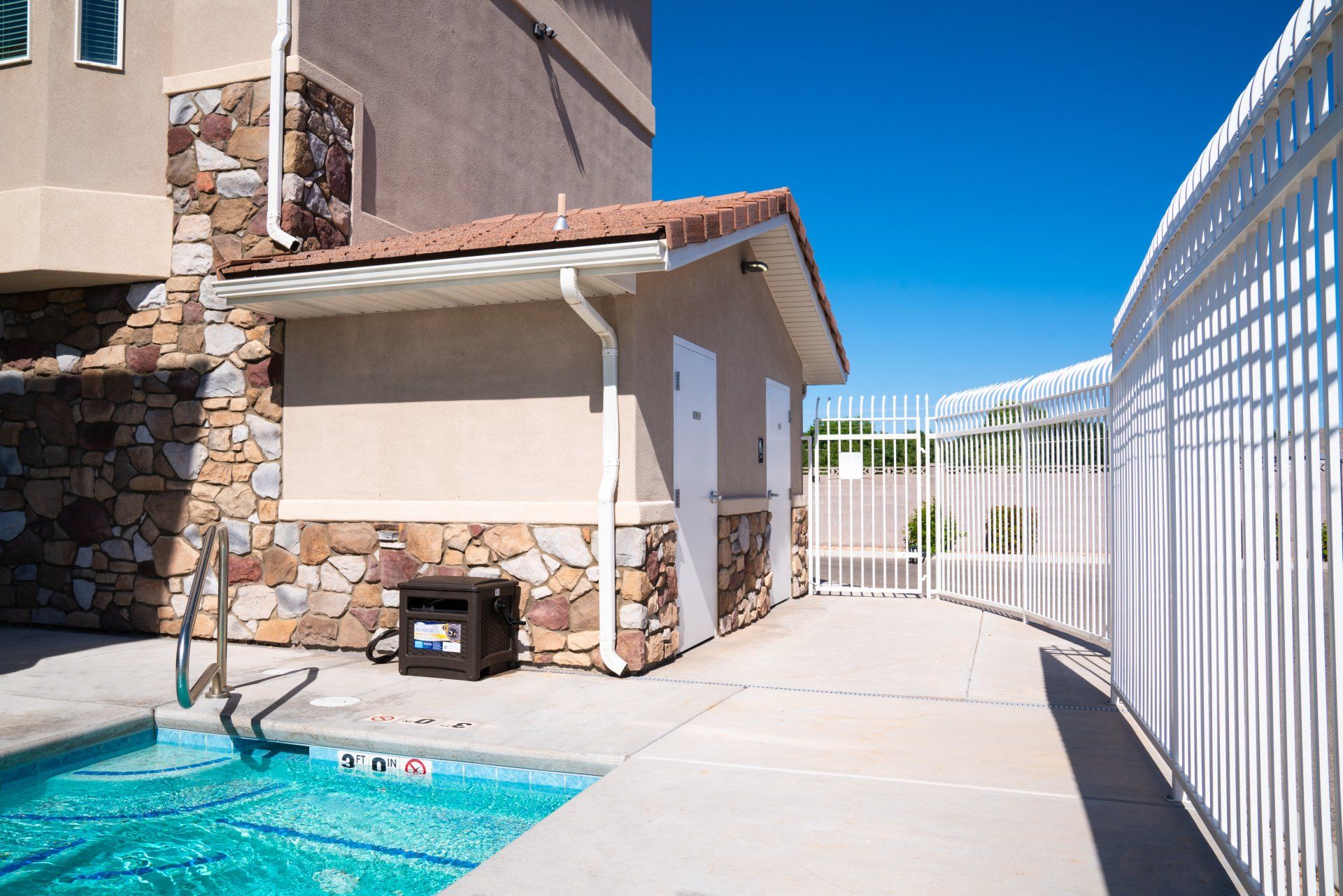 Dixie Red Sands South
Student housing near Utah Tech
Off-campus housing in St. George