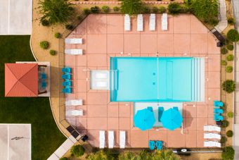 The Stay Apartments. Student housing near Utah Tech. Furnished Student housing. In-unit laundry and fully furnished bedrooms. Resort-style pool and lounge deck. Spacious common areas and study rooms