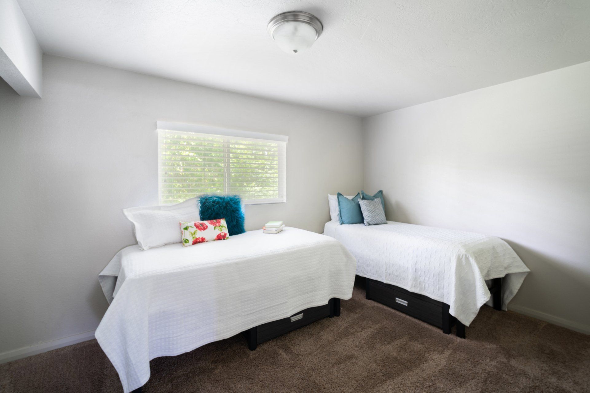 The Stay Student Housing
Student housing near Utah Tech
Off-campus housing in St. George