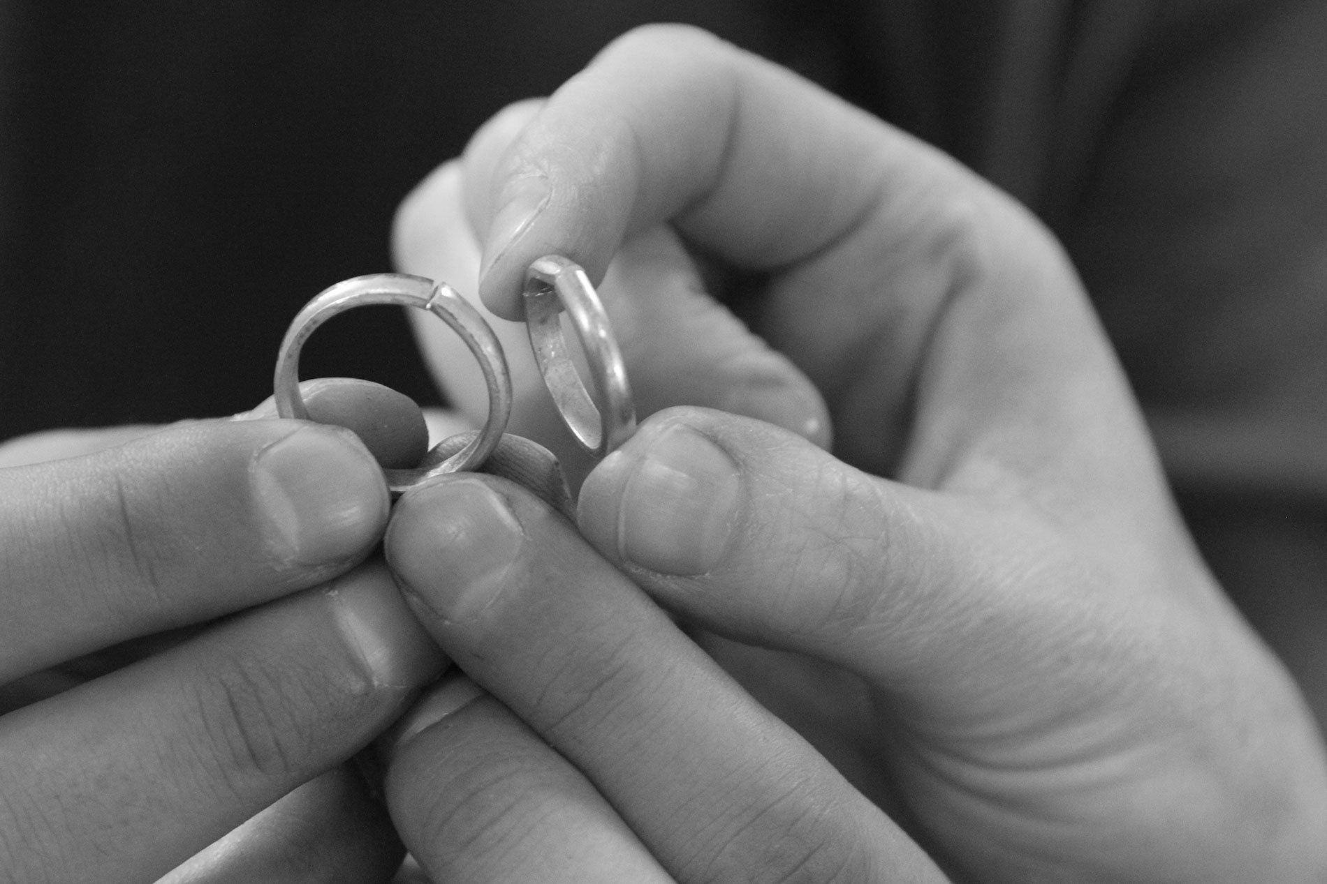 showing ring