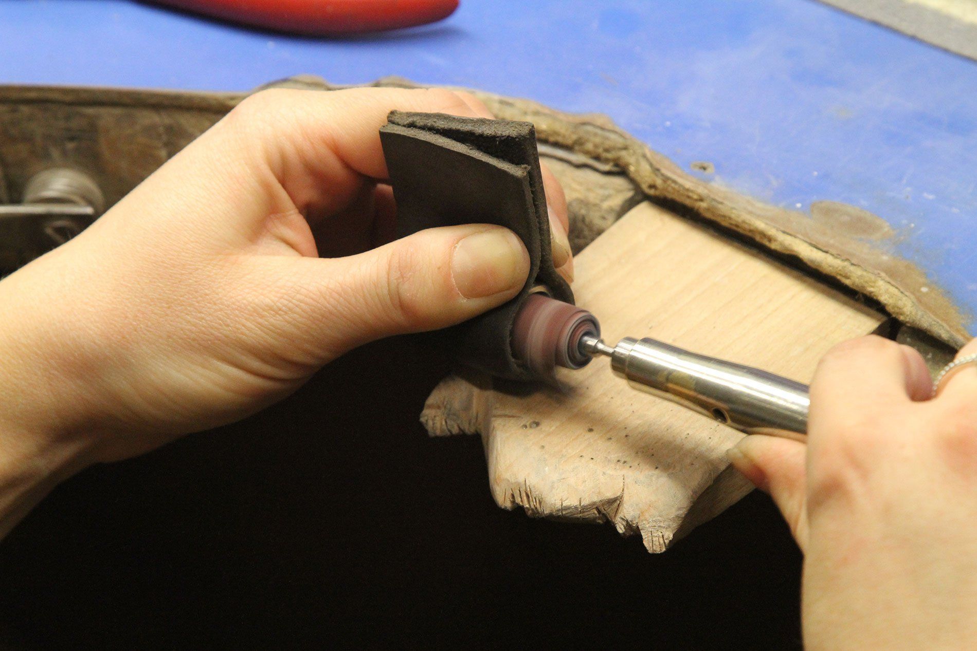 preparing jewellary