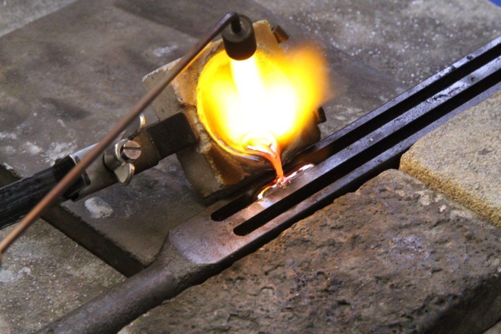 gold melting