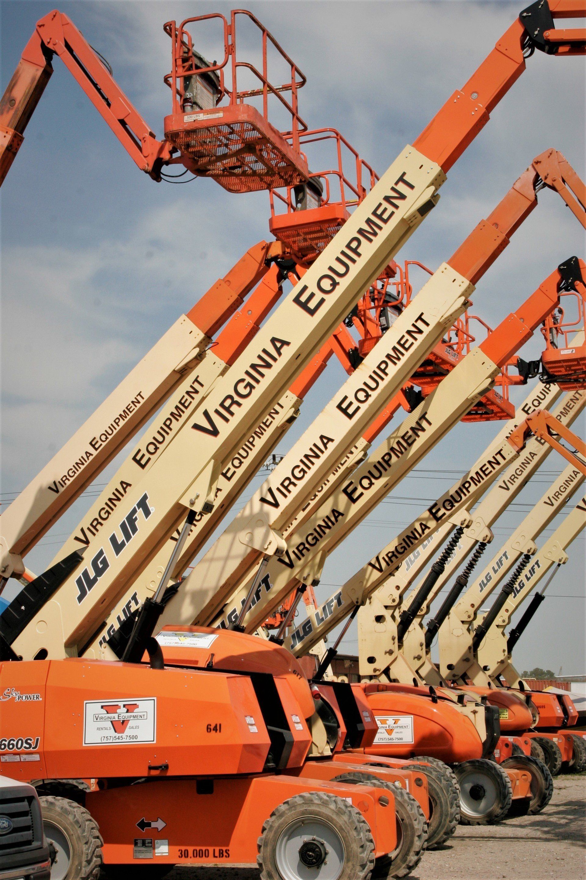 Telescopic Heavy Equipment — Chesapeake, VA — Virginia Equipment Rental