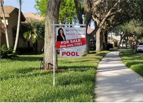 Ashley Johnson Signage | Fort Lauderdale, FL | A Sign On Time