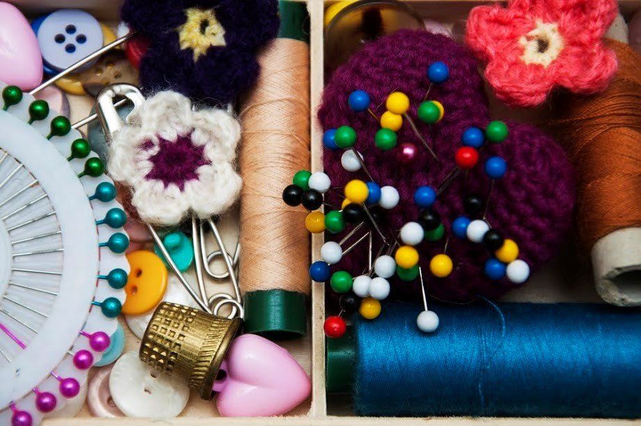 Needles and Thread Kit — Vienna, VA — Tysons Self Storage