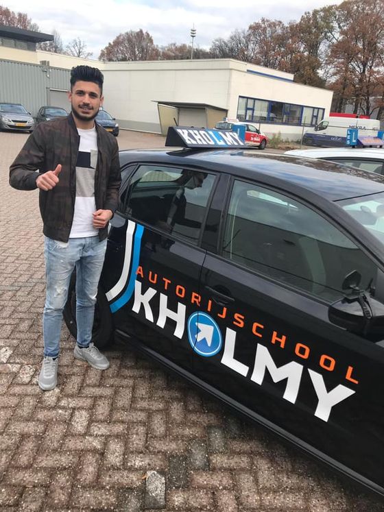 Autorijschool Kholmy - Geslaagd