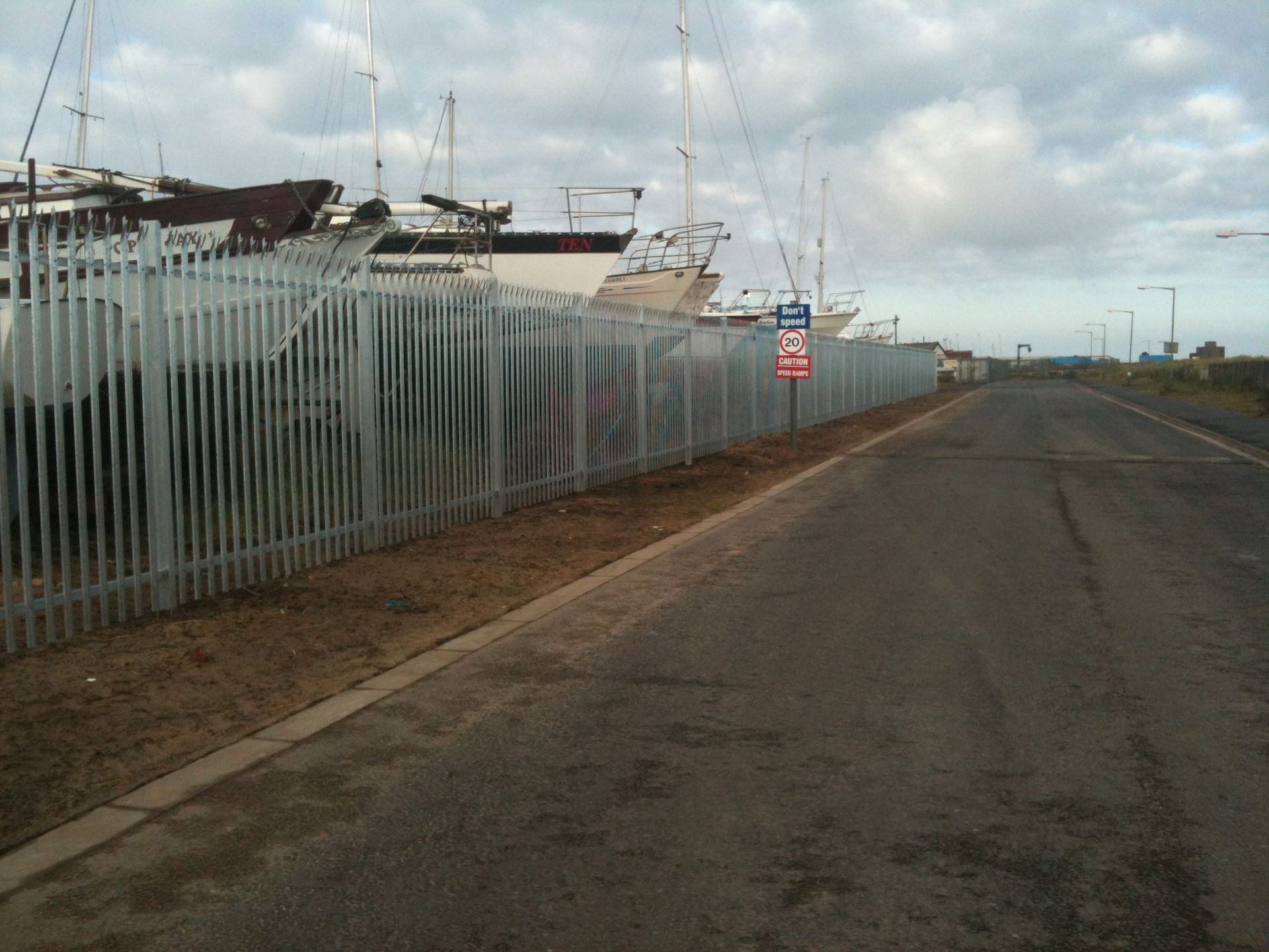 Palisade fencing to royal Northumberland Yacht Club 3