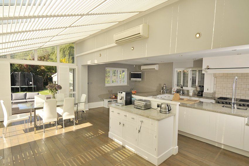 ventilated kitchen