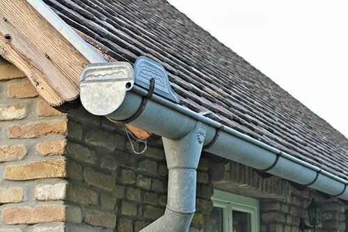 Roof With Gutter — Seamless Gutters Installations in Santa Rosa, CA