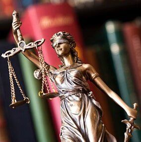 Statue of justice โ Legal Services in Brooklyn Center, MN Statue of justice โ Legal Services in Brooklyn Center, MN