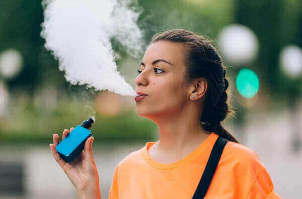 woman vaping