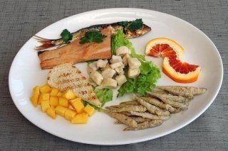 antipasto misto a base di pesce