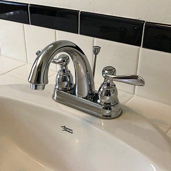 Faucet in sink - Plumbing Contractor - Whittier, CA Faucet in sink - Plumbing Contractor - Whittier, CA