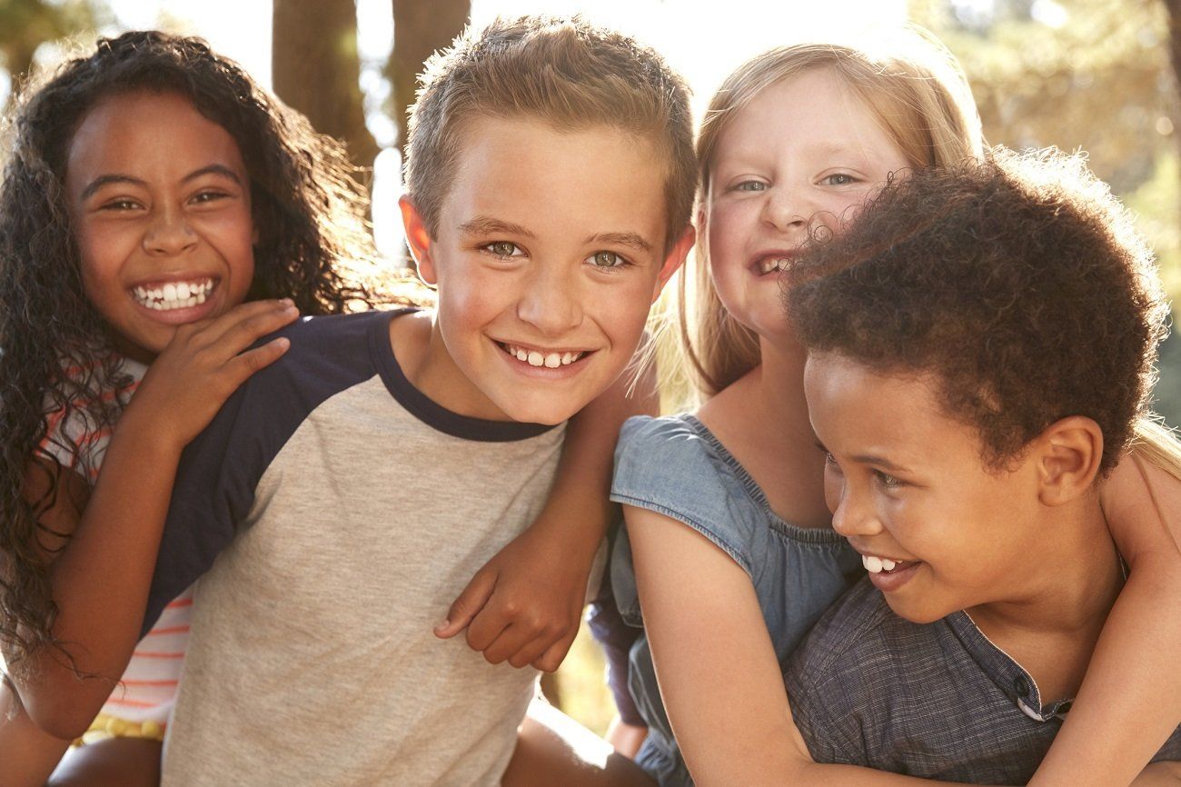 bambini sorridenti