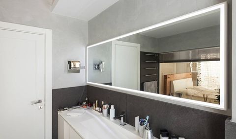 Large Mirror On Bathroom — Canal Winchester, OH — Buckeye Custom Glass