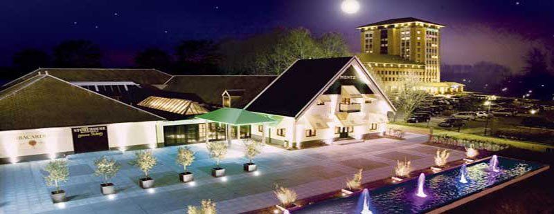 Claus PartyHouse
