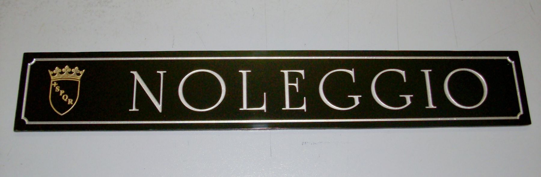 targa noleggio