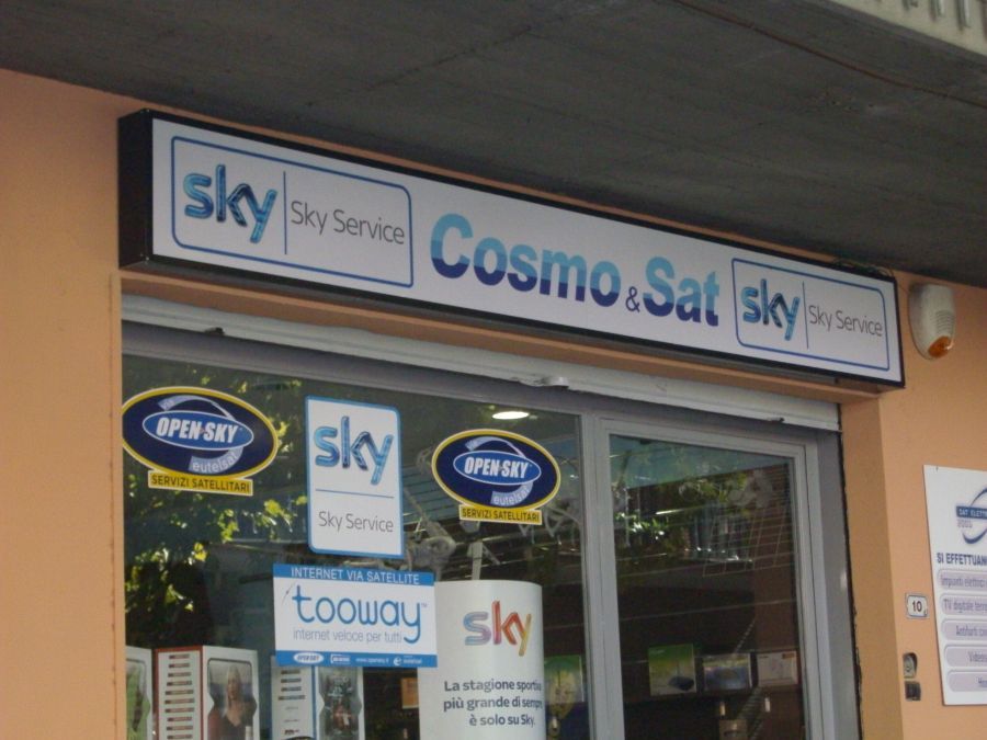 insegna Sky