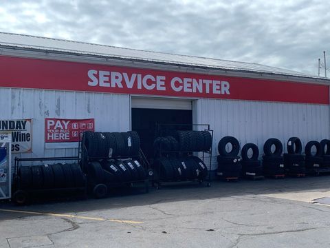 Service Center — Waynesburg, OH — Rocky’s Auto & Truck Parts Service Center — Waynesburg, OH — Rocky’s Auto & Truck Parts