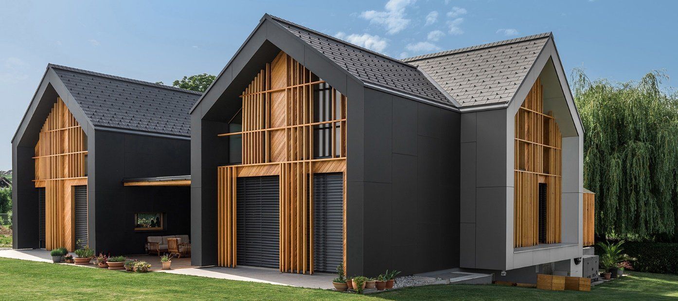 Black and timber look