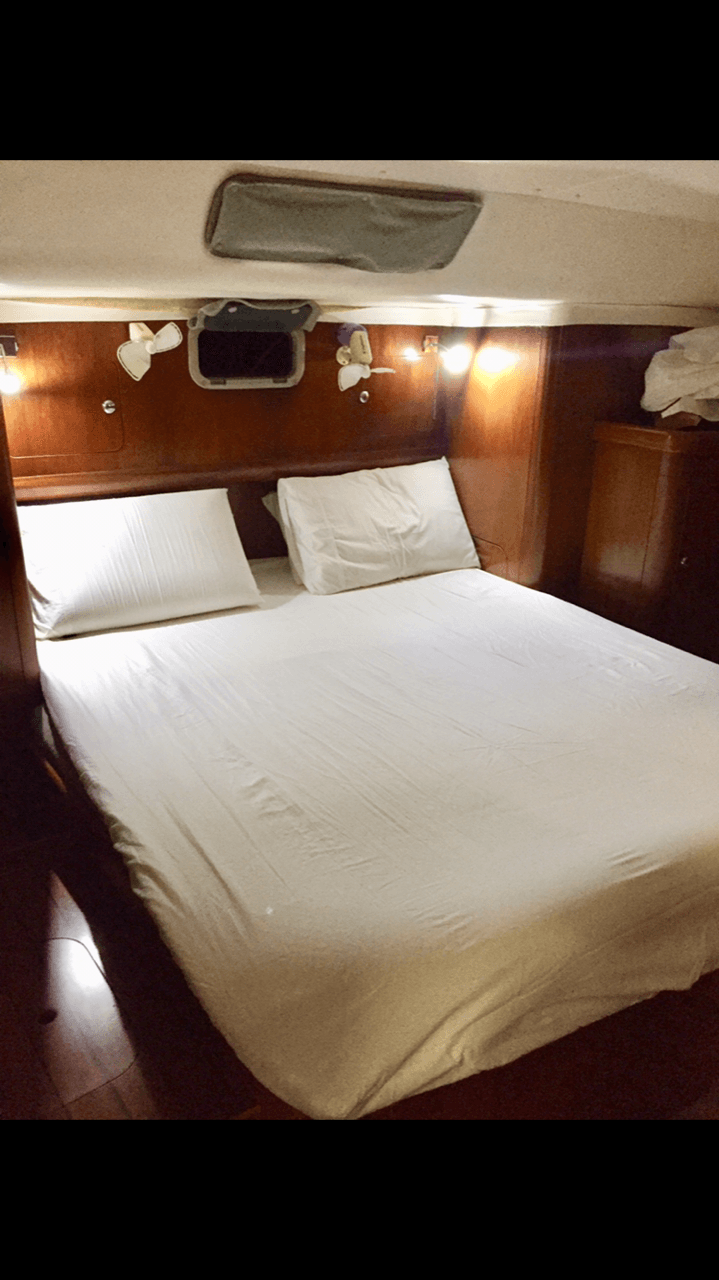 1988 Beneteau Oceanis 390 Sail Boat For Sale - www.lighthouseyachting.com